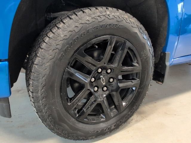 New 2026 Chevrolet Silverado 1500 RST w/ Dark Appearance Package image 11