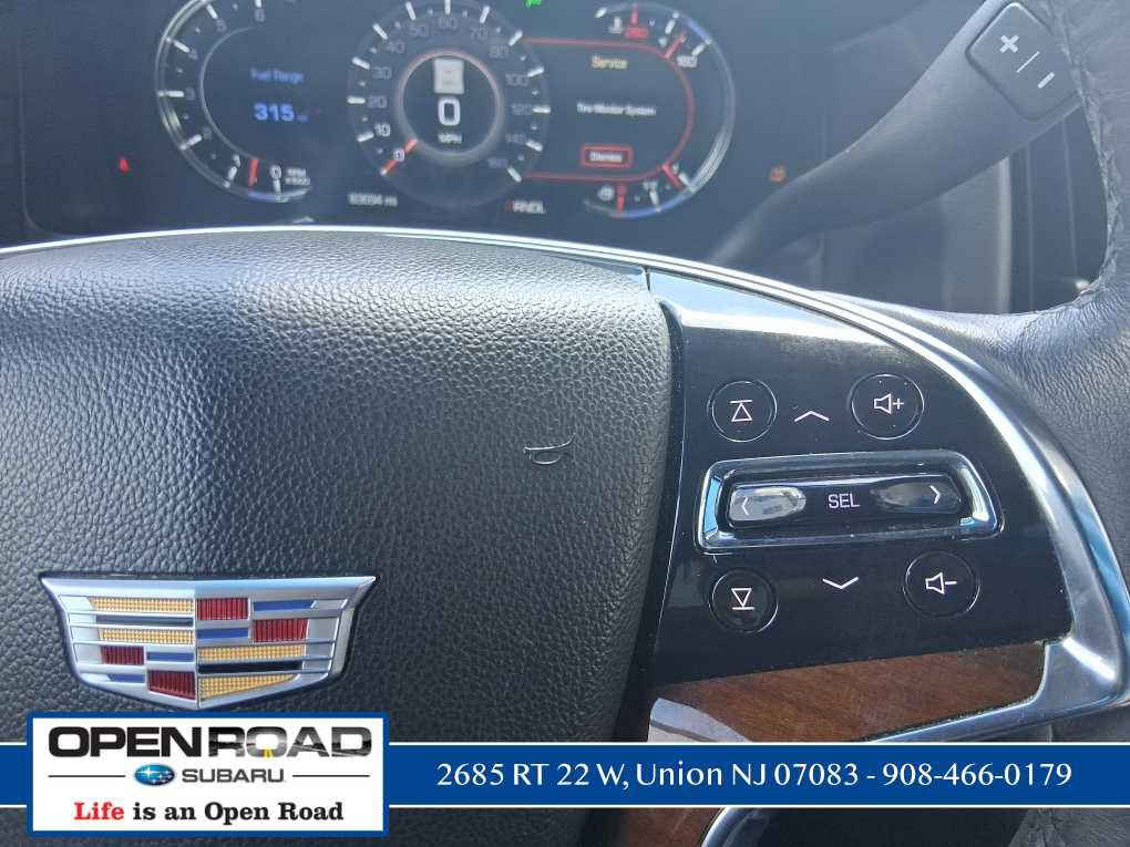 Used 2020 Cadillac Escalade Luxury w/ Escalade Sport Edition RWD image 21