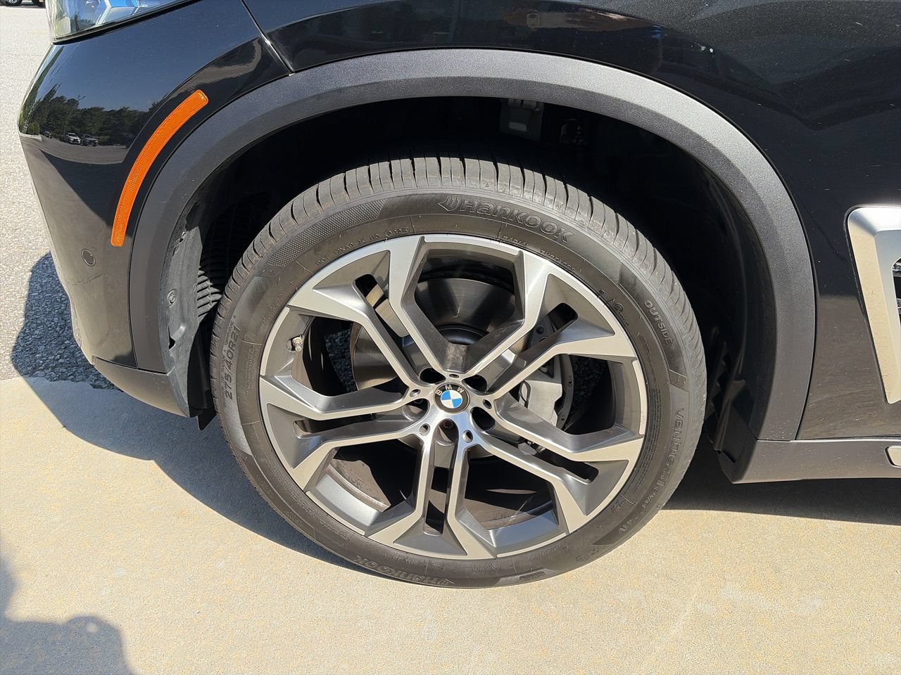 Certified 2026 BMW X5 xDrive40i AWD/4WD image 13