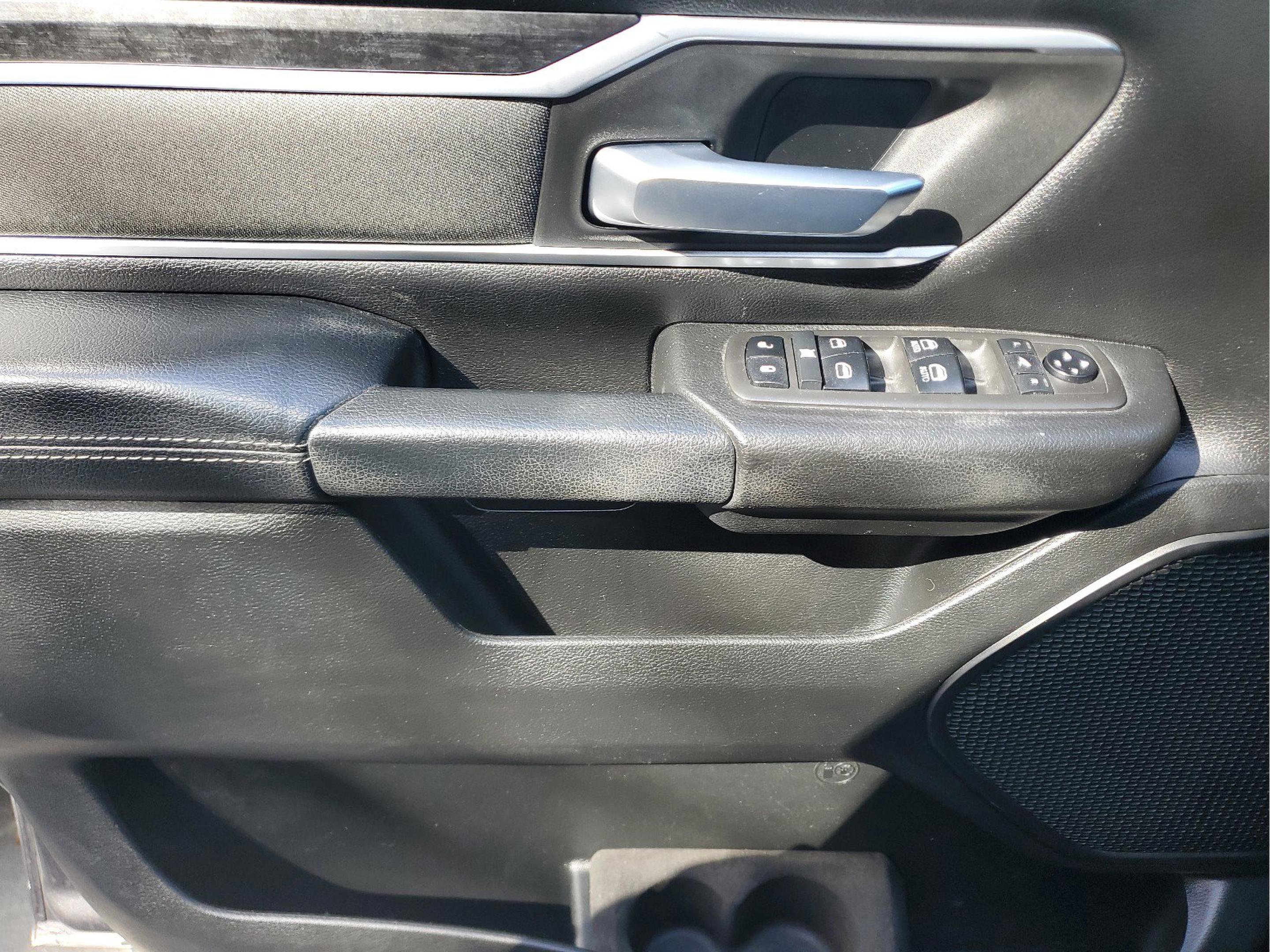 Used 2021 RAM 1500 Big Horn image 12