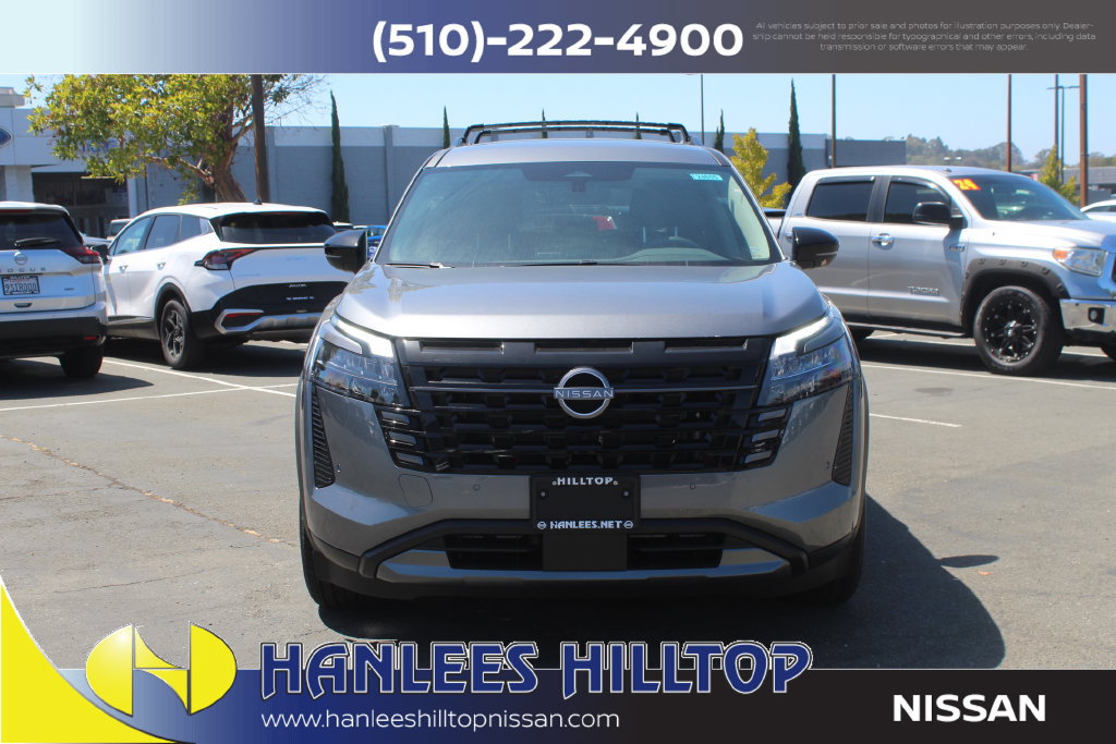 New 2026 Nissan Pathfinder SL FWD image 4