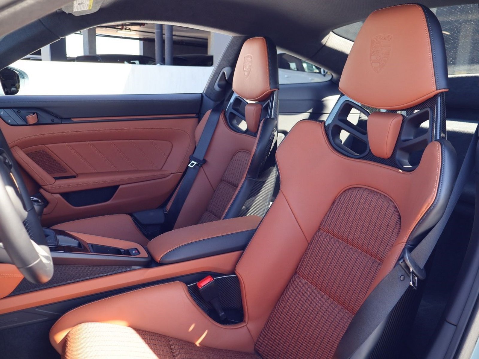 Certified 2024 Porsche 911 GT3 RS RWD image 5
