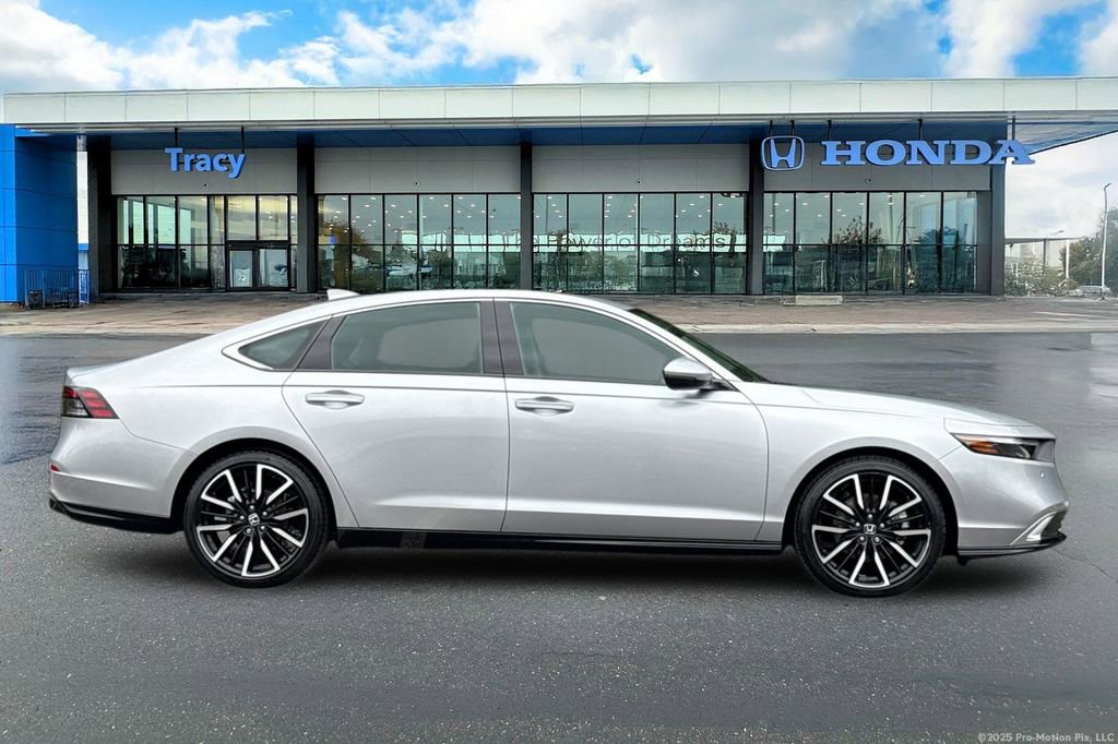 Certified 2025 Honda Accord Touring image 3