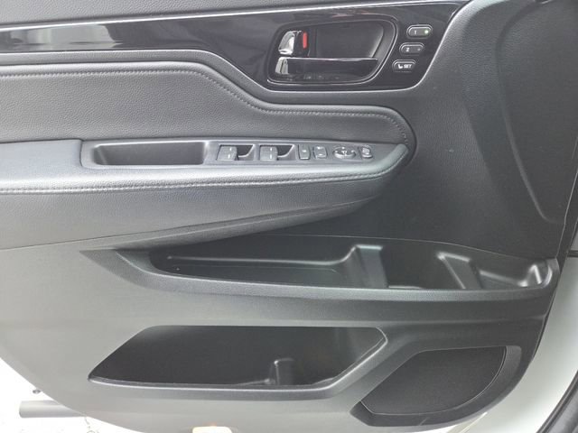 Used 2023 Honda Odyssey Touring image 33