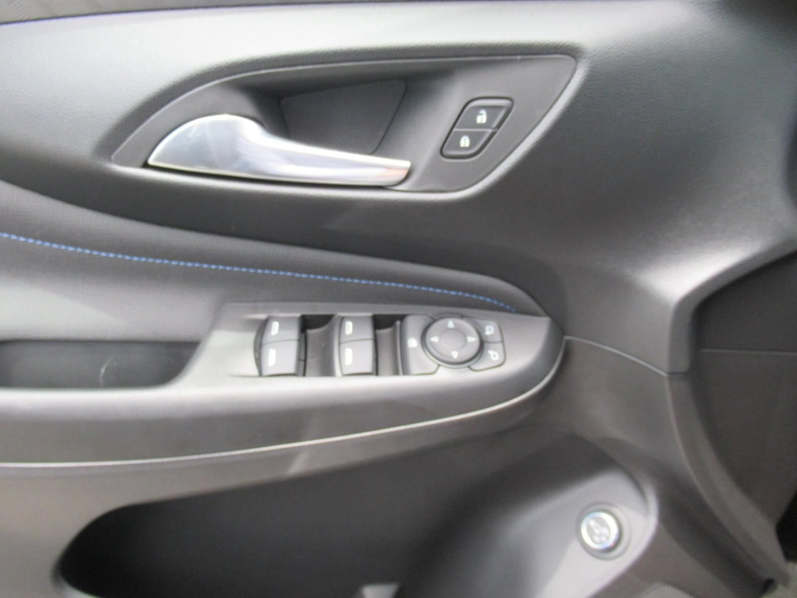 New 2026 Buick Envista Sport Touring w/ Convenience I Package FWD image 21