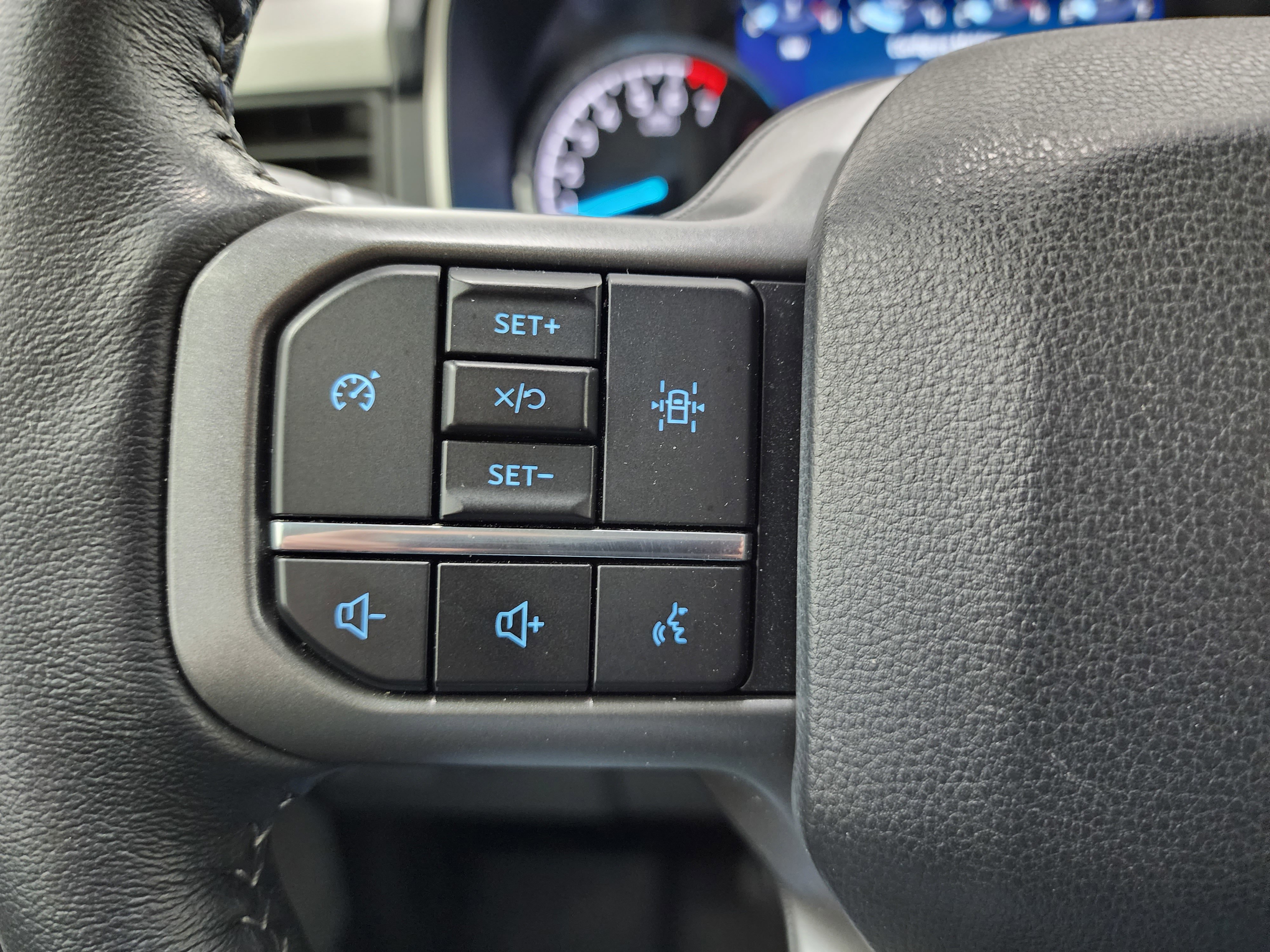 Used 2022 Ford F150 XLT w/ Equipment Group 302A High image 20