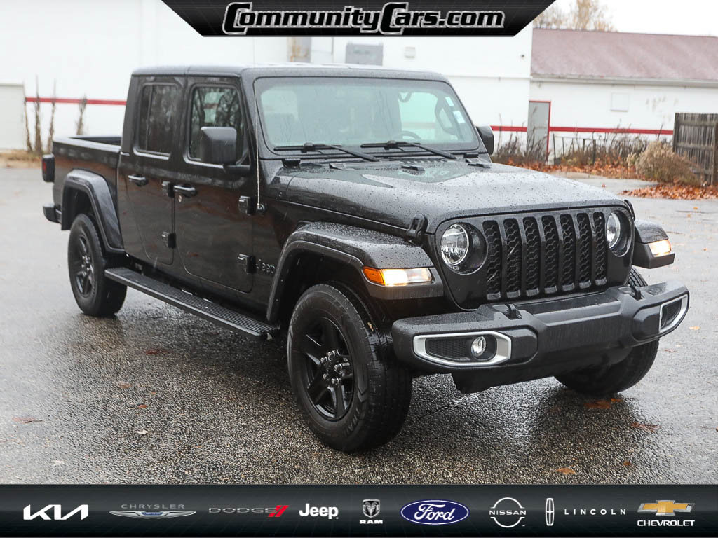 Used 2021 Jeep Gladiator Sport image 10