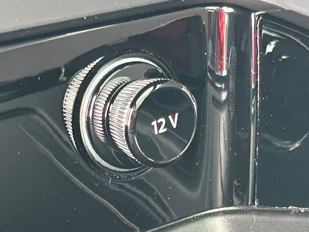 New 2025 Audi SQ5 Premium Plus image 29