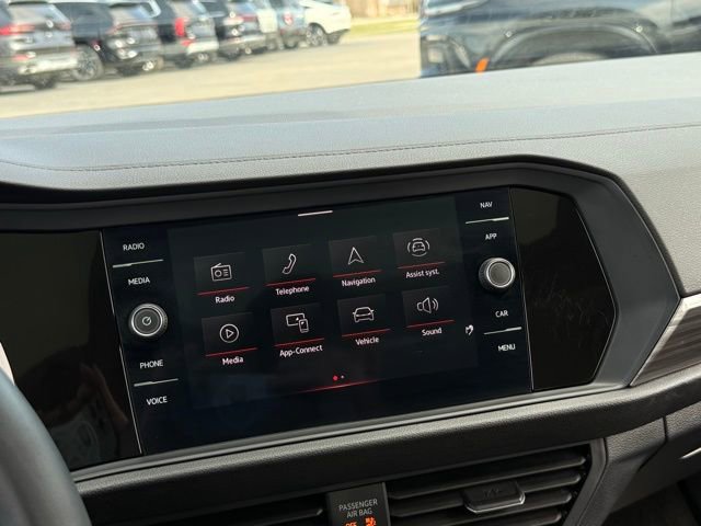 Used 2024 Volkswagen Jetta SEL image 24