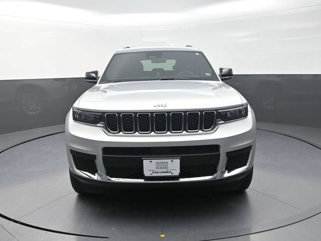 Used 2025 Jeep Grand Cherokee L Laredo AWD/4WD image 4