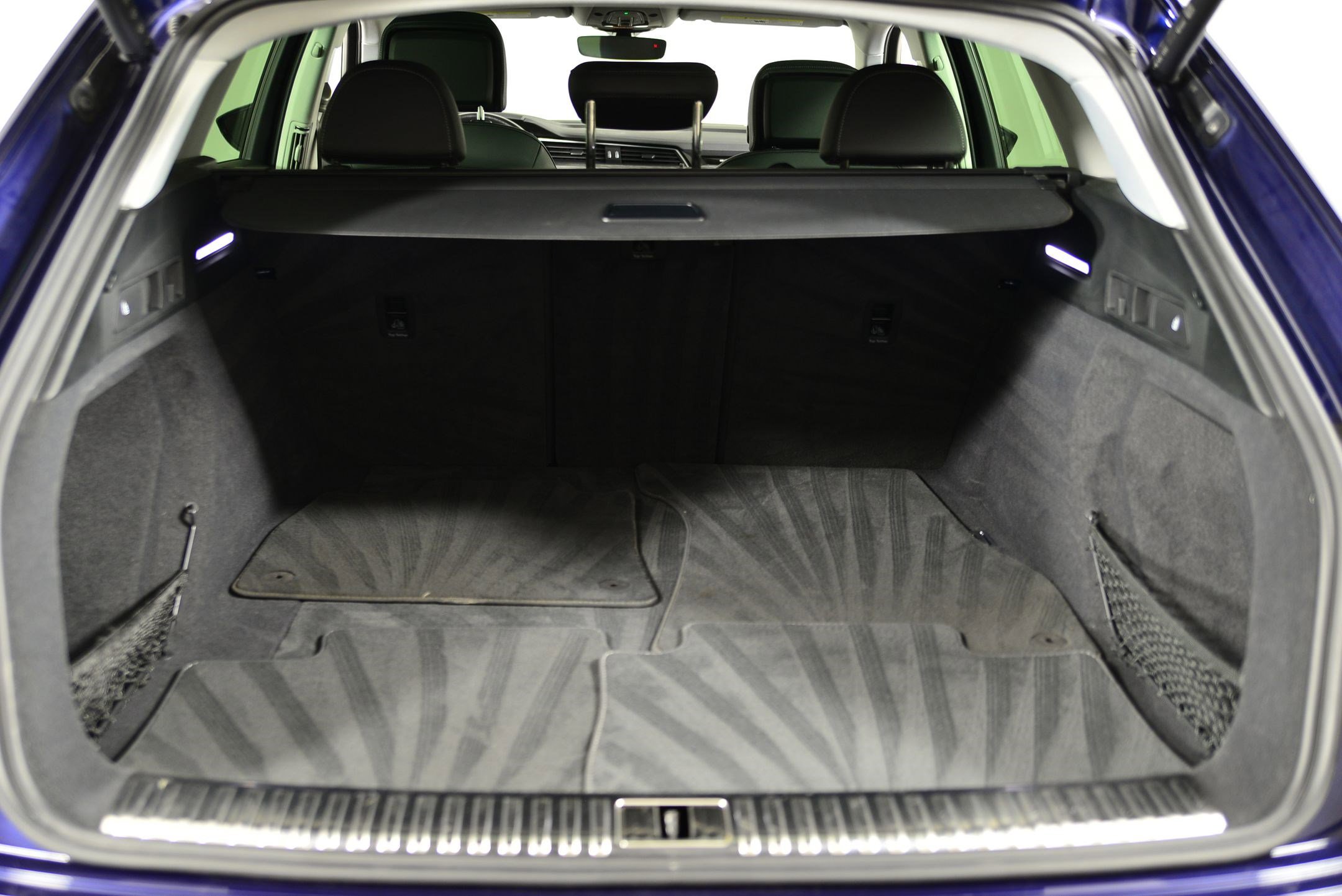 Certified 2021 Audi e-tron Premium image 23