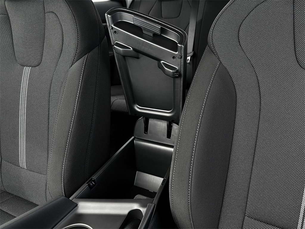 New 2025 Hyundai Elantra SE w/ Cargo Package image 18