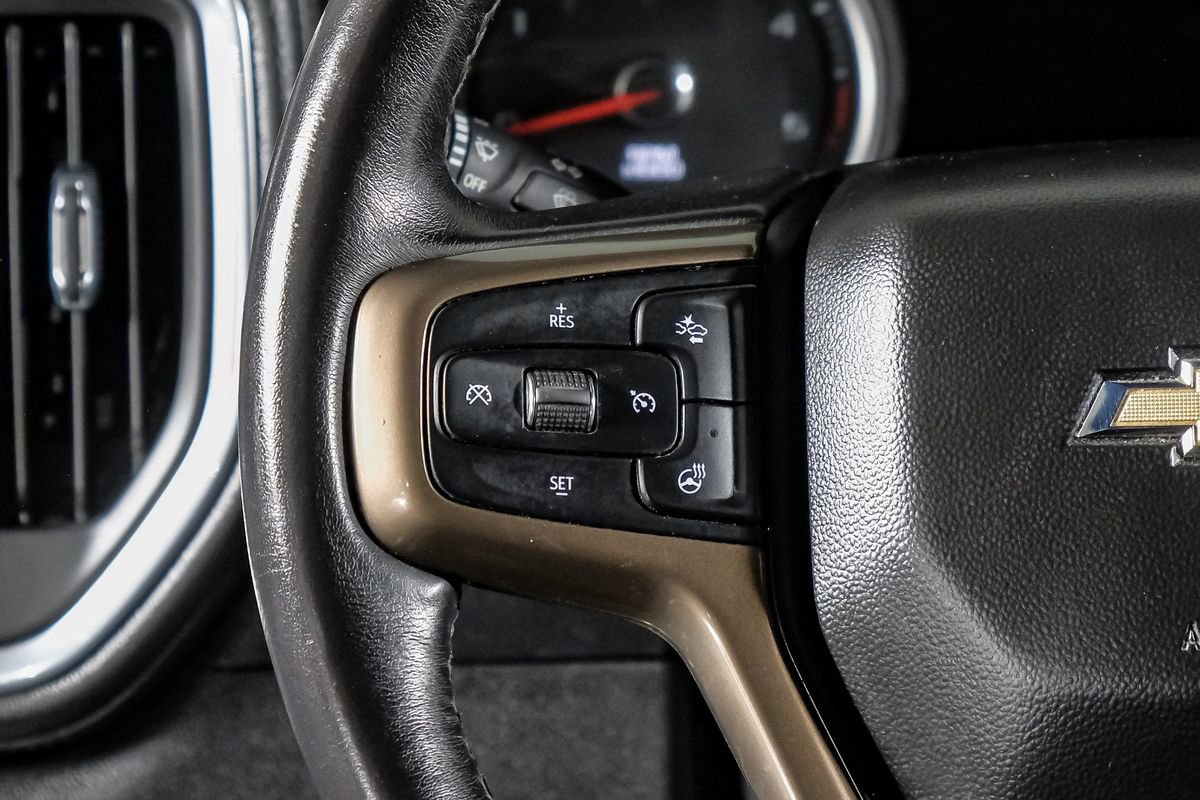 Used 2022 Chevrolet Silverado 3500 High Country w/ Z71 Off-Road Package image 18