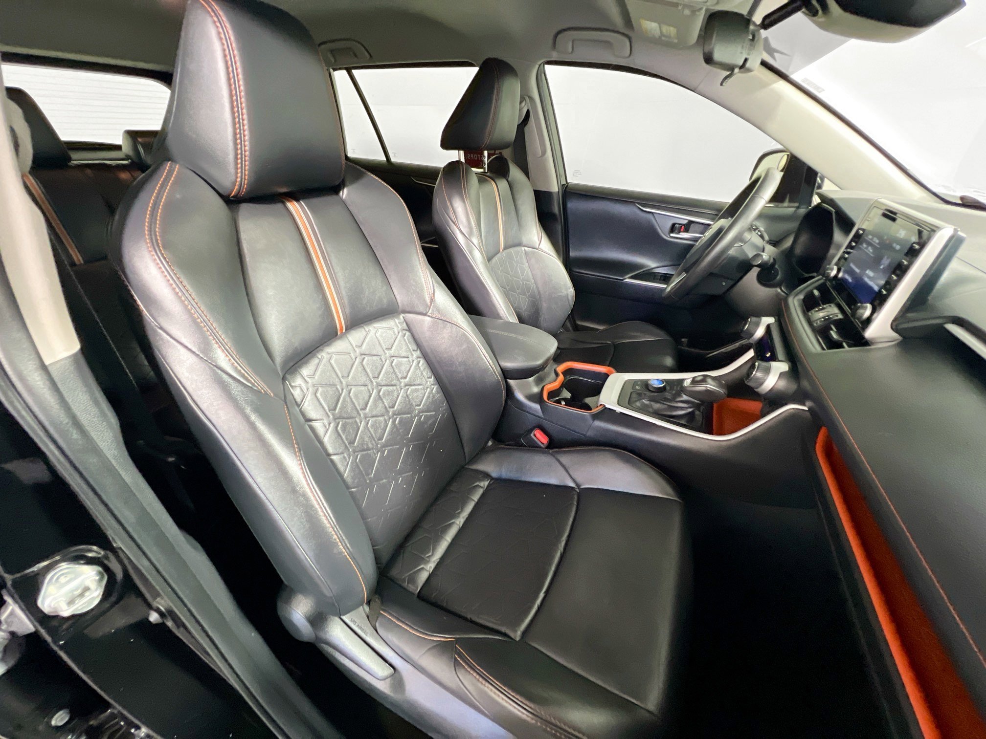 Used 2021 Toyota RAV4 Adventure image 31