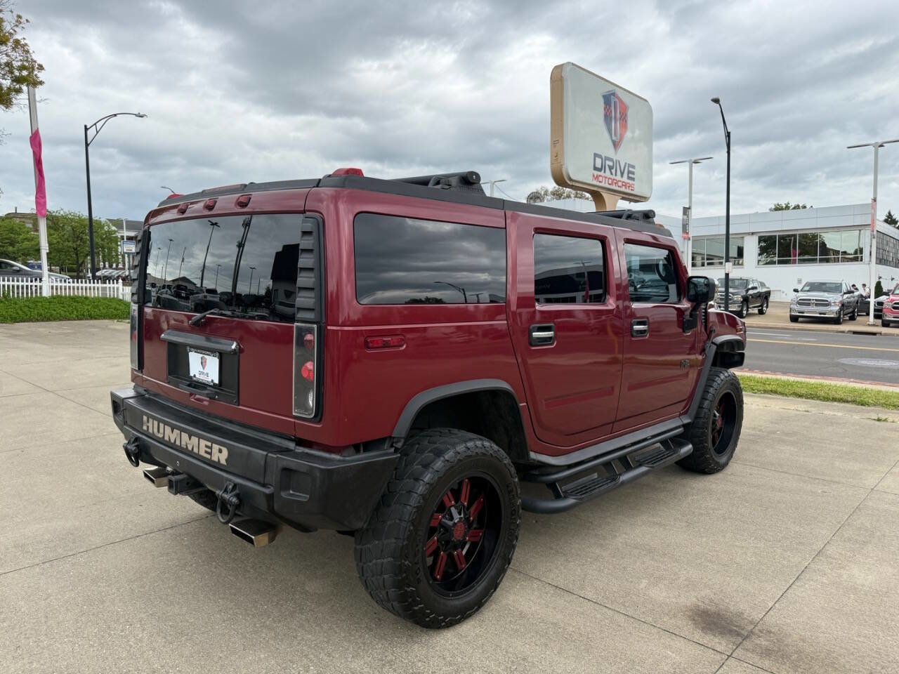 Used 2003 HUMMER H2 w/ Preferred Equipment Group image 4