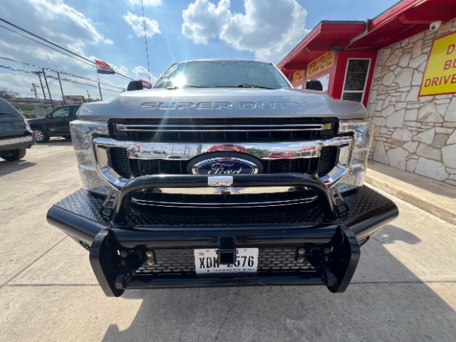 Used 2020 Ford F250 XL w/ STX Appearance Package AWD/4WD image 2
