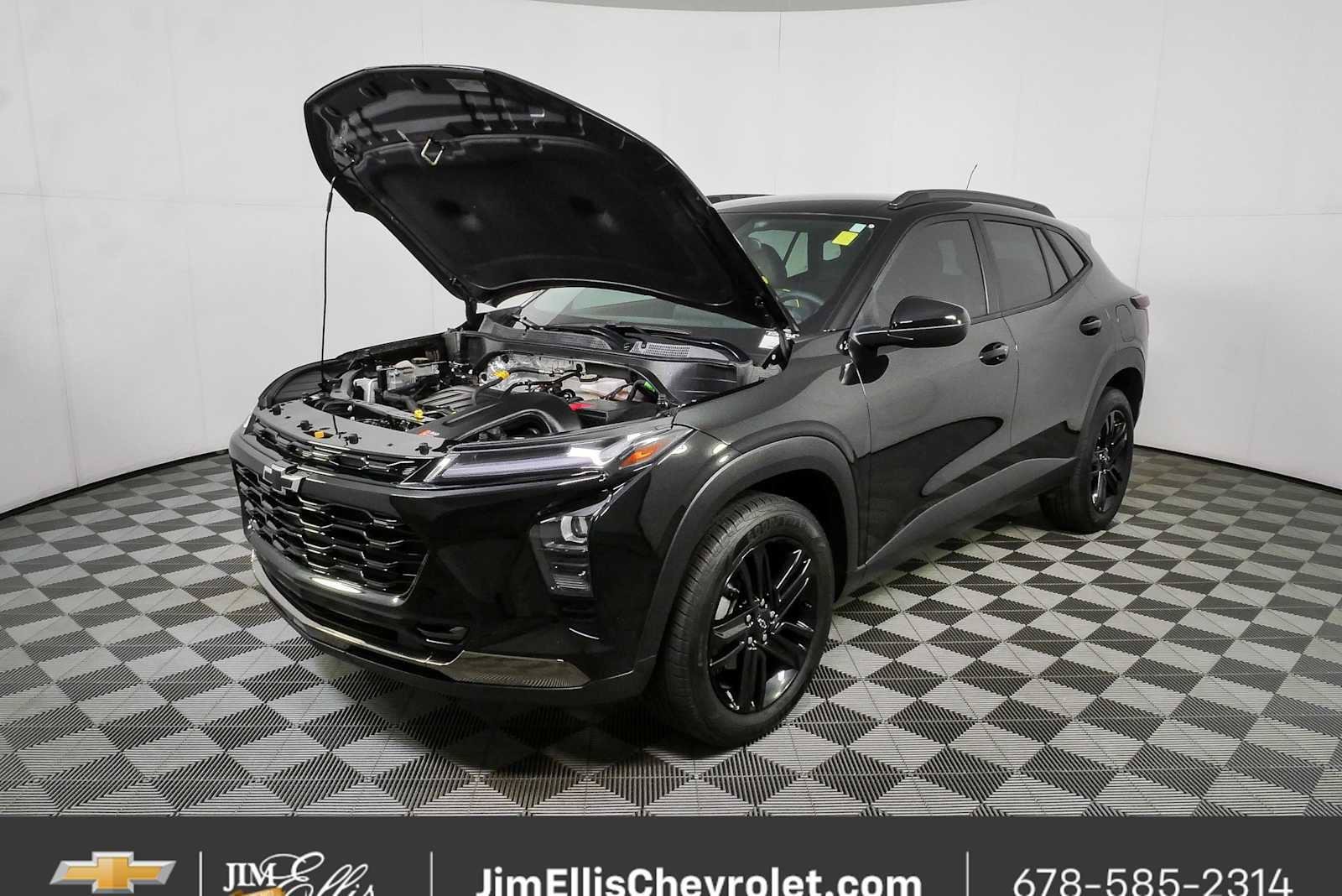 Certified 2025 Chevrolet Trax ACTIV w/ Driver Confidence Package FWD image 30