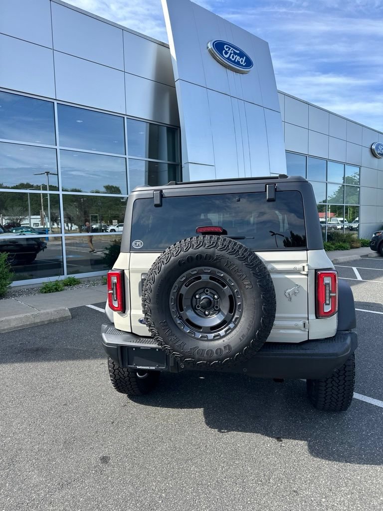Used 2022 Ford Bronco Everglades AWD/4WD image 6