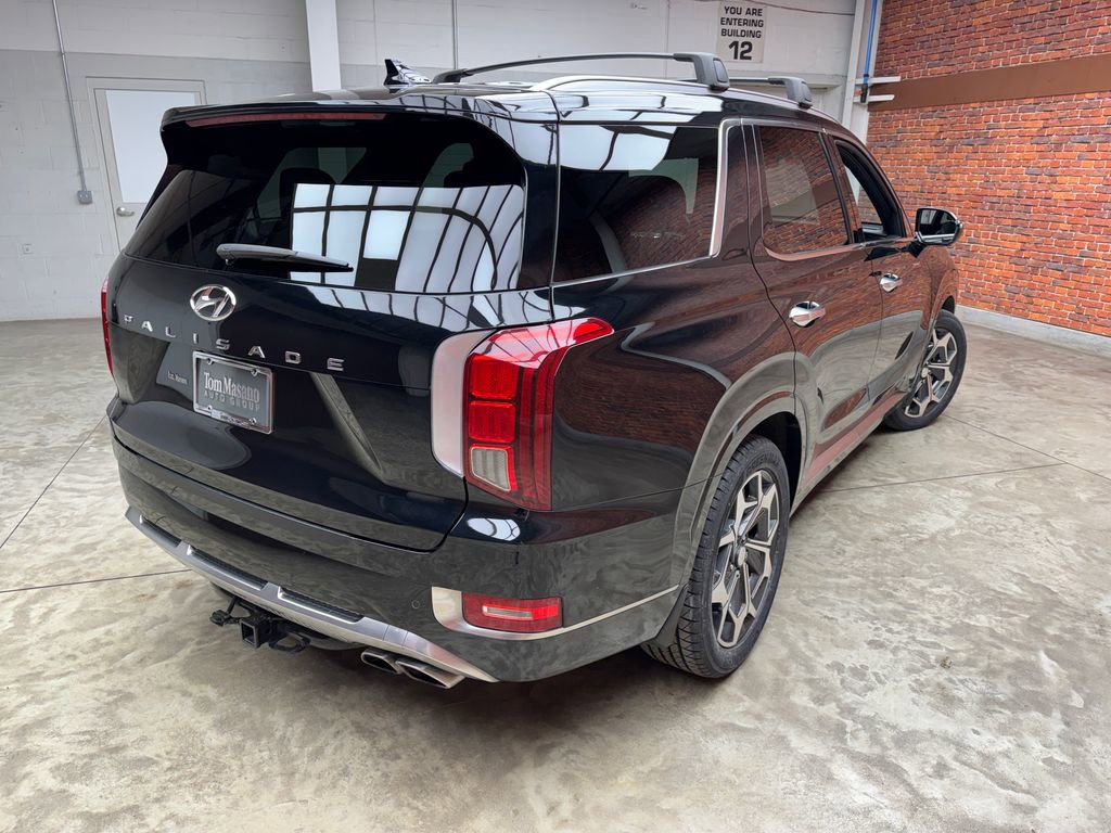 Used 2022 Hyundai Palisade Calligraphy w/ Cargo Package image 6