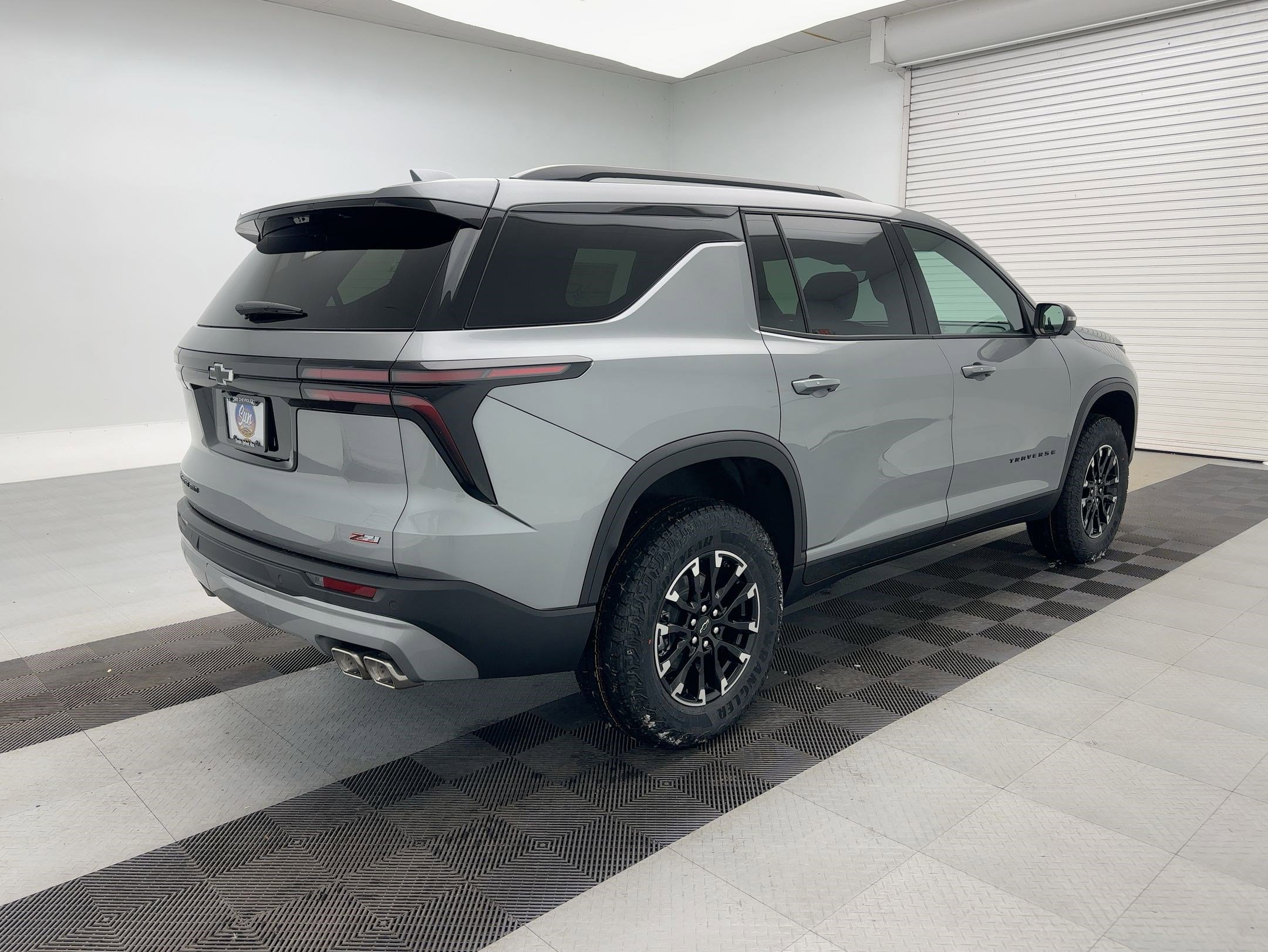 New 2026 Chevrolet Traverse Z71 w/ Driver Confidence Package image 9