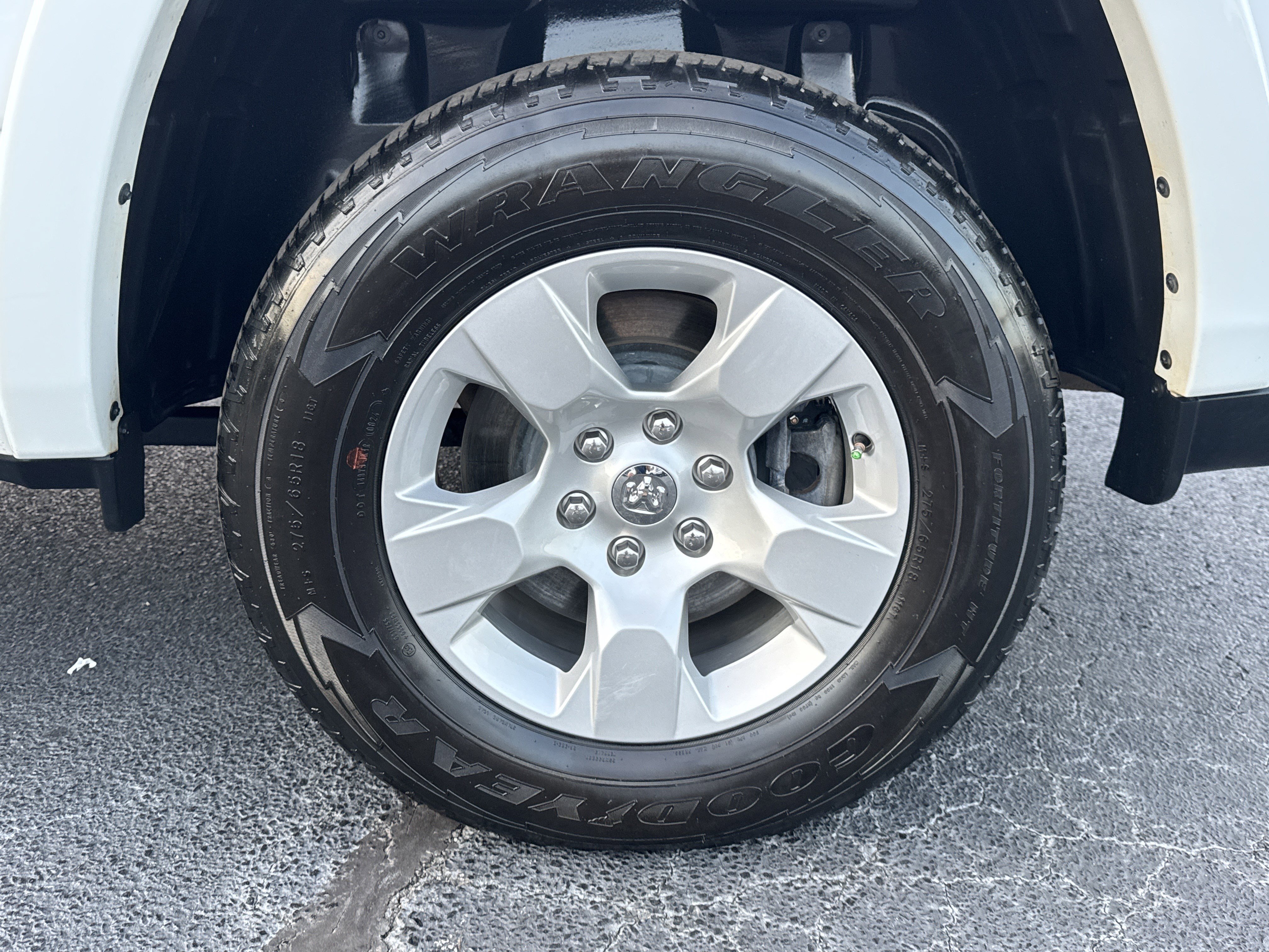 Used 2025 RAM 1500 Big Horn image 19