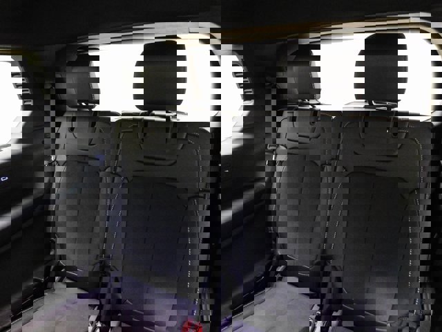 Used 2022 Jeep Grand Cherokee L Laredo image 11