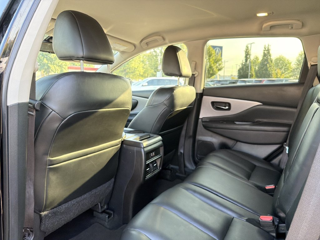 Used 2023 Nissan Murano SV FWD image 12