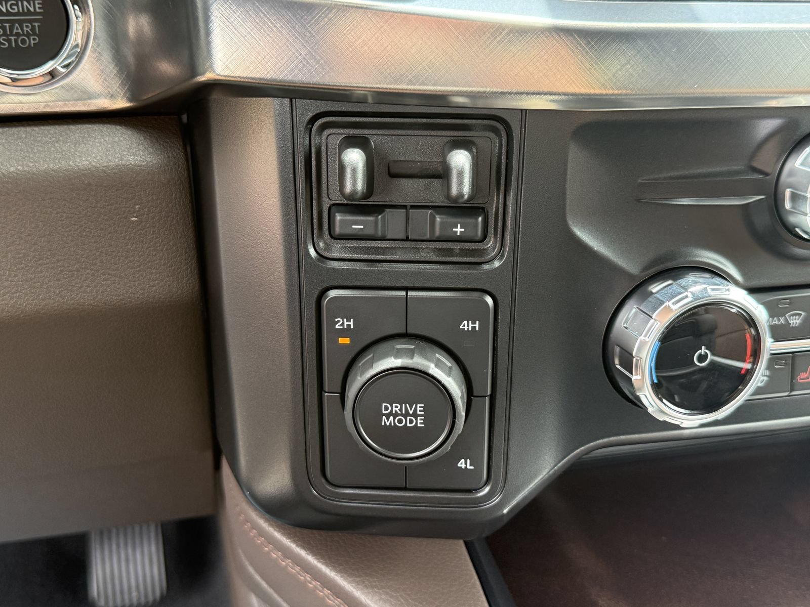 Used 2026 Ford F450 King Ranch w/ Chrome Package AWD/4WD image 29