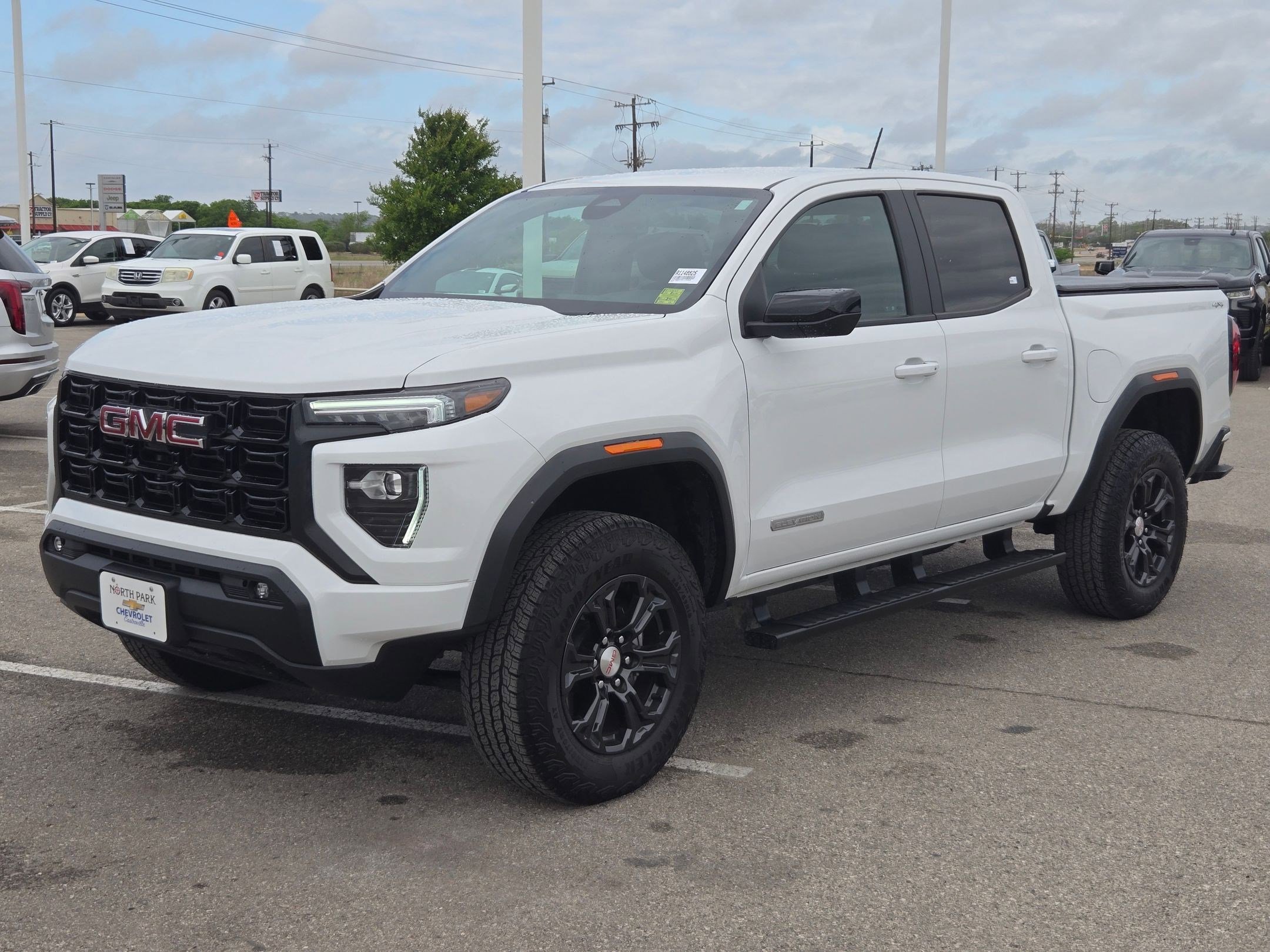 Used 2024 GMC Canyon Elevation w/ Convenience Package image 7