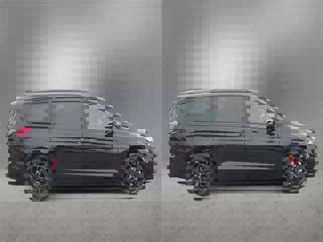 New 2026 Chrysler Pacifica Select w/ S Appearance Package image 9