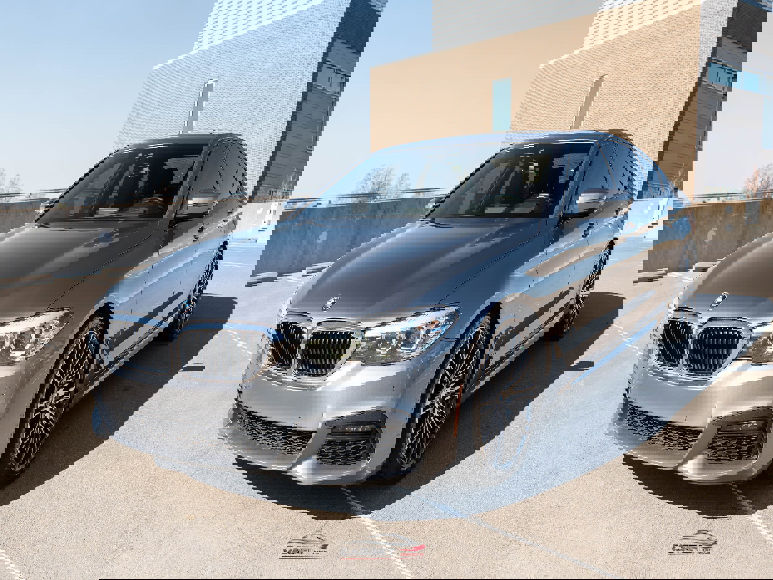 Used 2019 BMW 540i w/ M Sport Package image 3