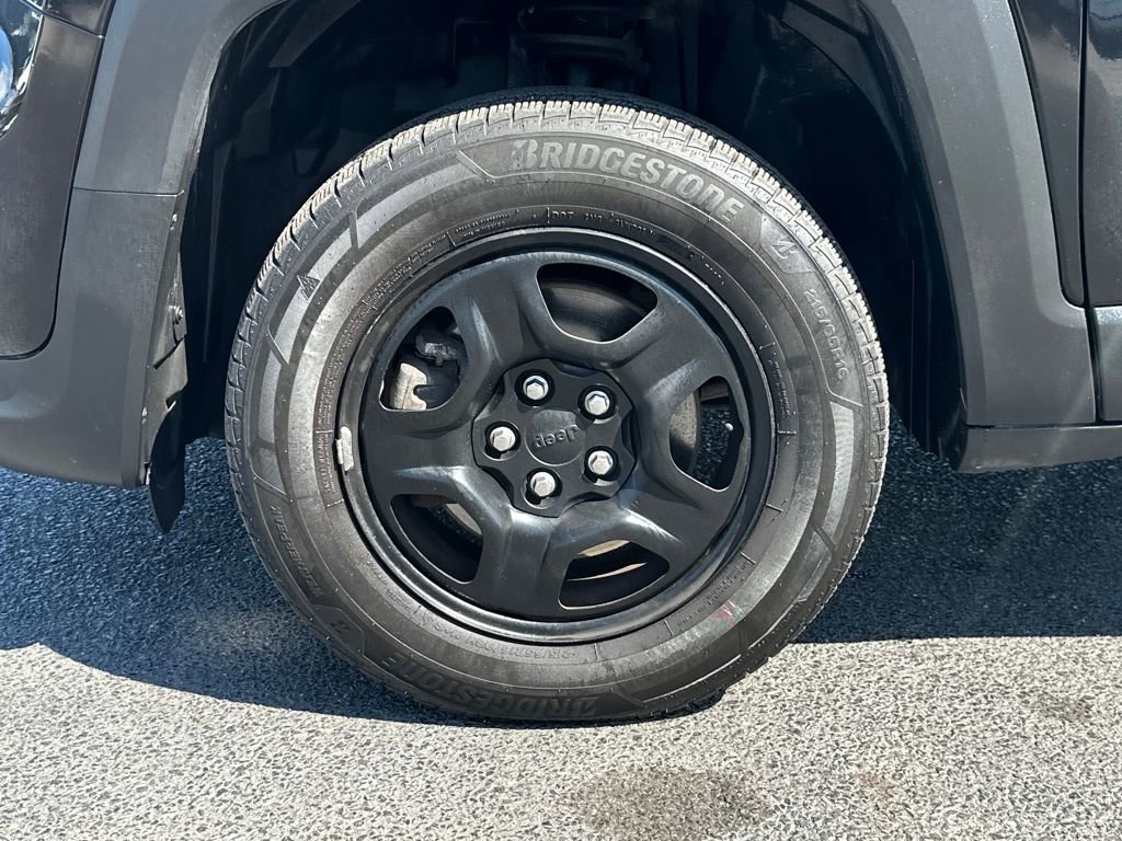 Used 2020 Jeep Renegade Sport w/ UConnect 7.0 Group image 10