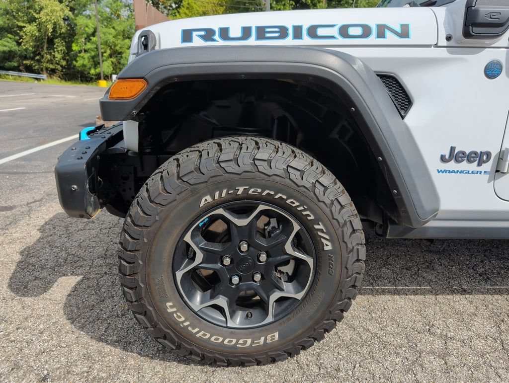 Used 2023 Jeep Wrangler Unlimited Rubicon 4xe w/ Steel Bumper Group AWD/4WD image 36