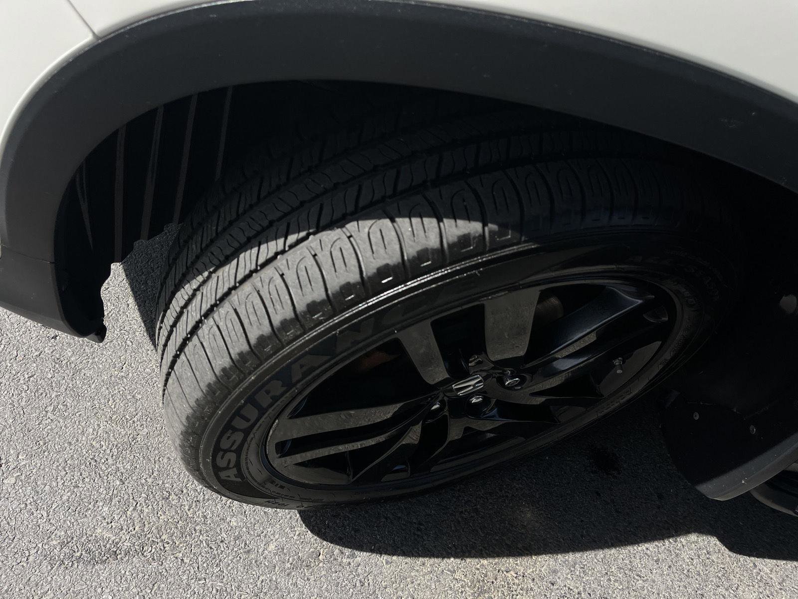 Used 2018 Honda Pilot Elite image 12