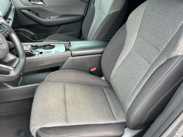 Used 2023 Nissan Rogue SV image 26