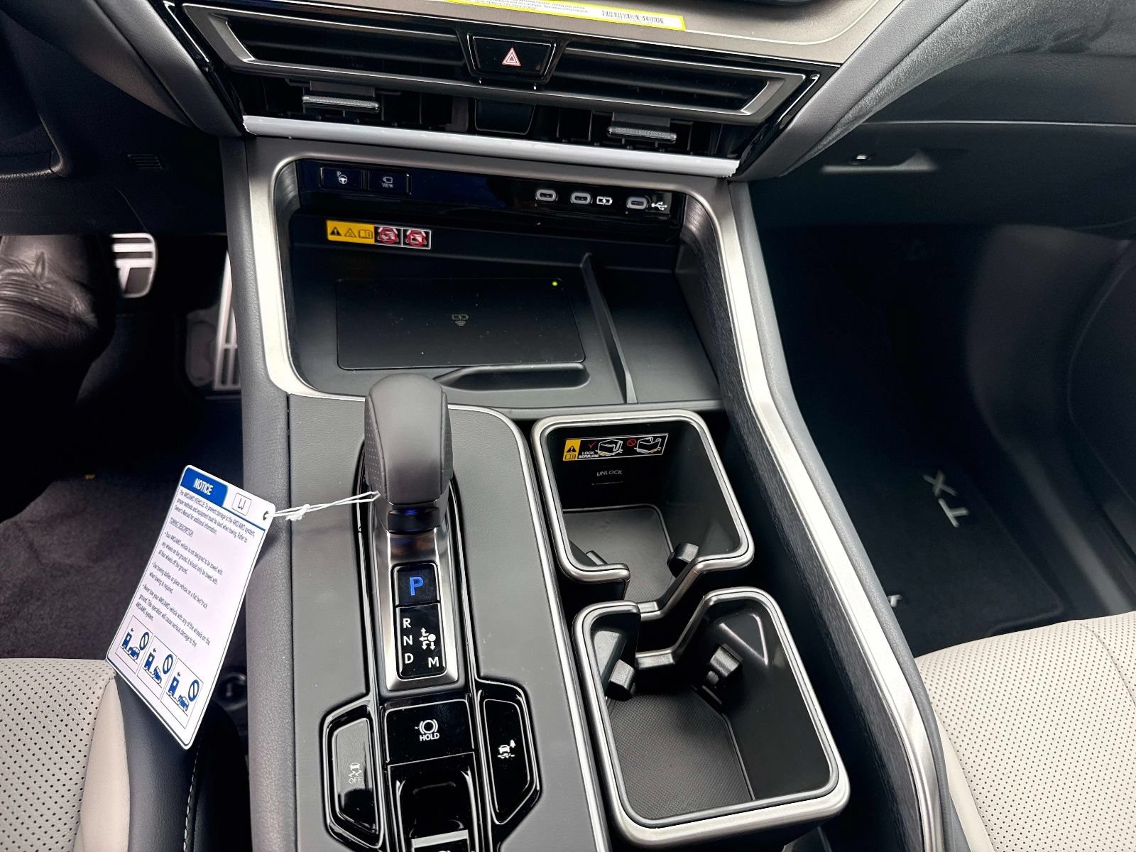 New 2026 Lexus TX 500h AWD image 25