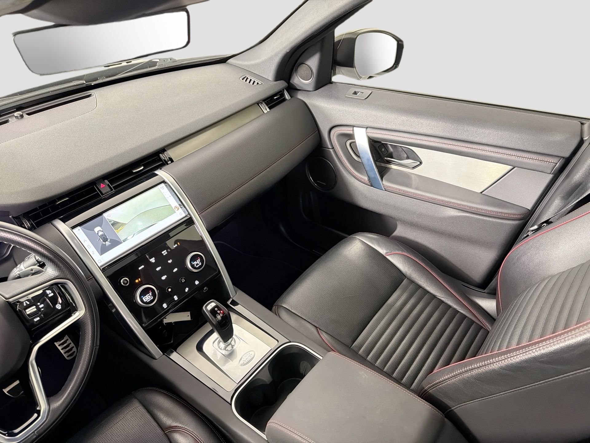 Used 2022 Land Rover Discovery Sport S R-Dynamic image 26