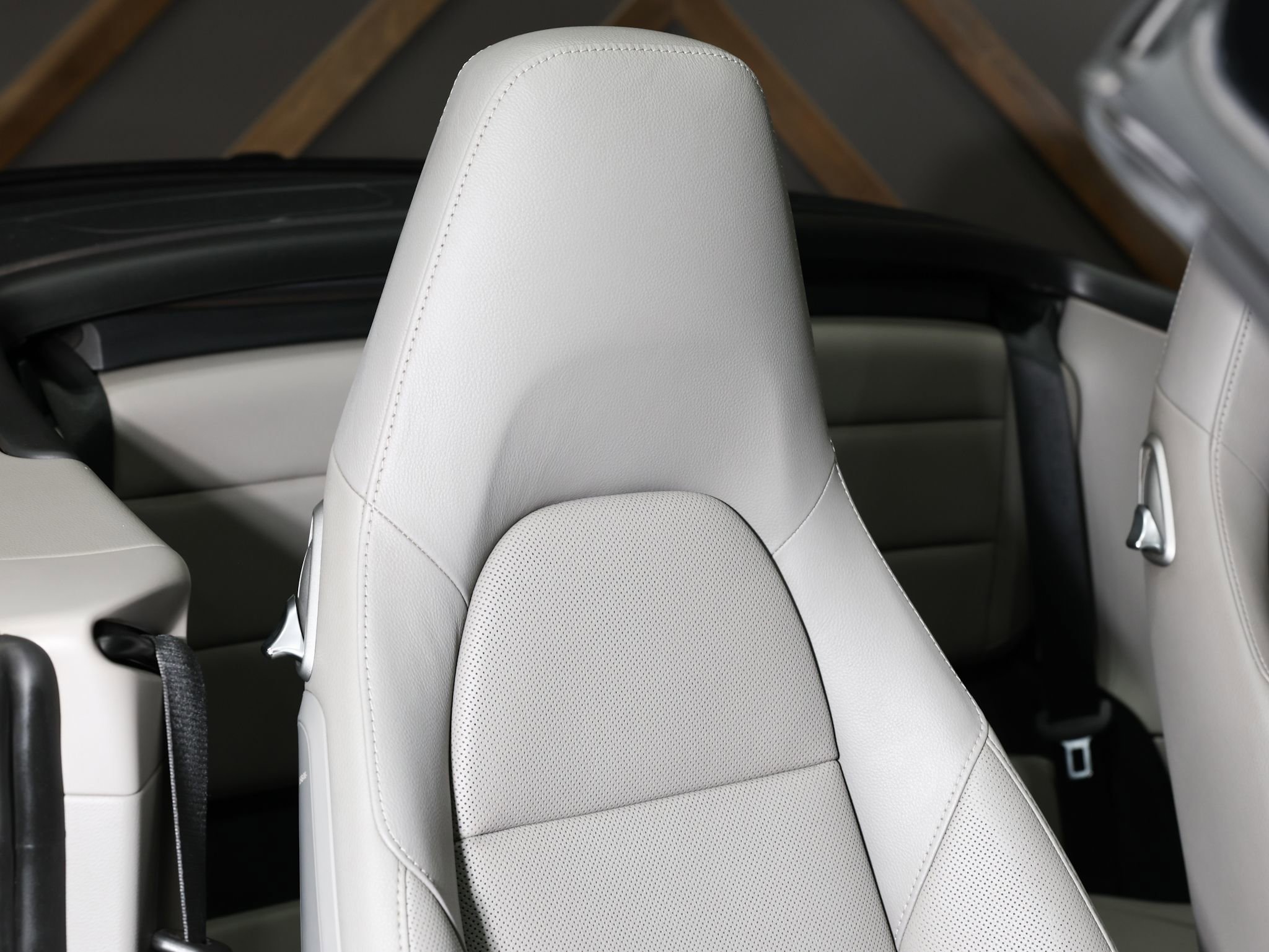 Used 2013 Porsche 911 Carrera image 39