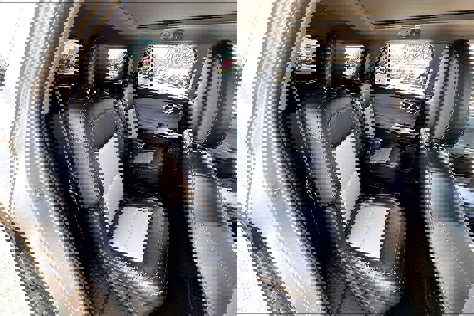 Used 2022 Ford Explorer XLT w/ Equipment Group 202A image 20