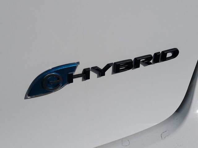 New 2023 Chrysler Pacifica Touring-L w/ S Appearance Package FWD image 8