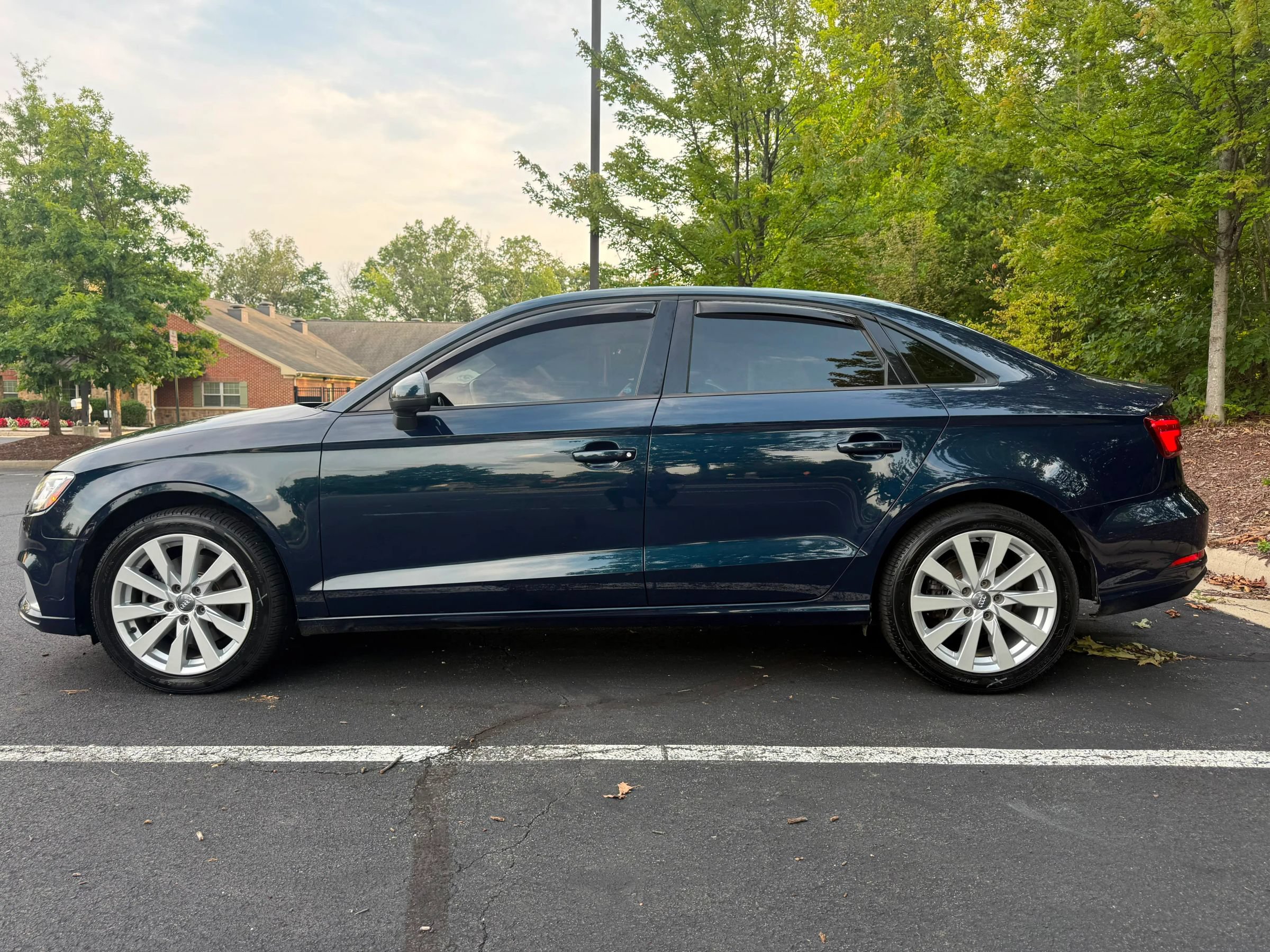 Used 2017 Audi A3 2.0T Premium w/ Convenience Package FWD image 4