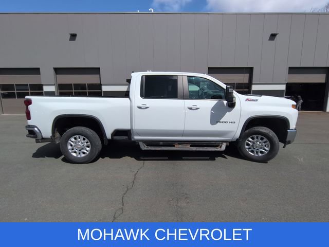 Used 2022 Chevrolet Silverado 2500 LT w/ Convenience Package image 6