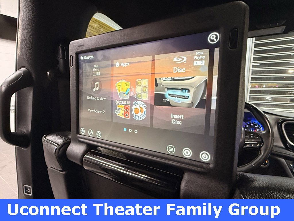 Used 2021 Chrysler Pacifica Touring-L w/ Uconnect Theater Family Group image 26