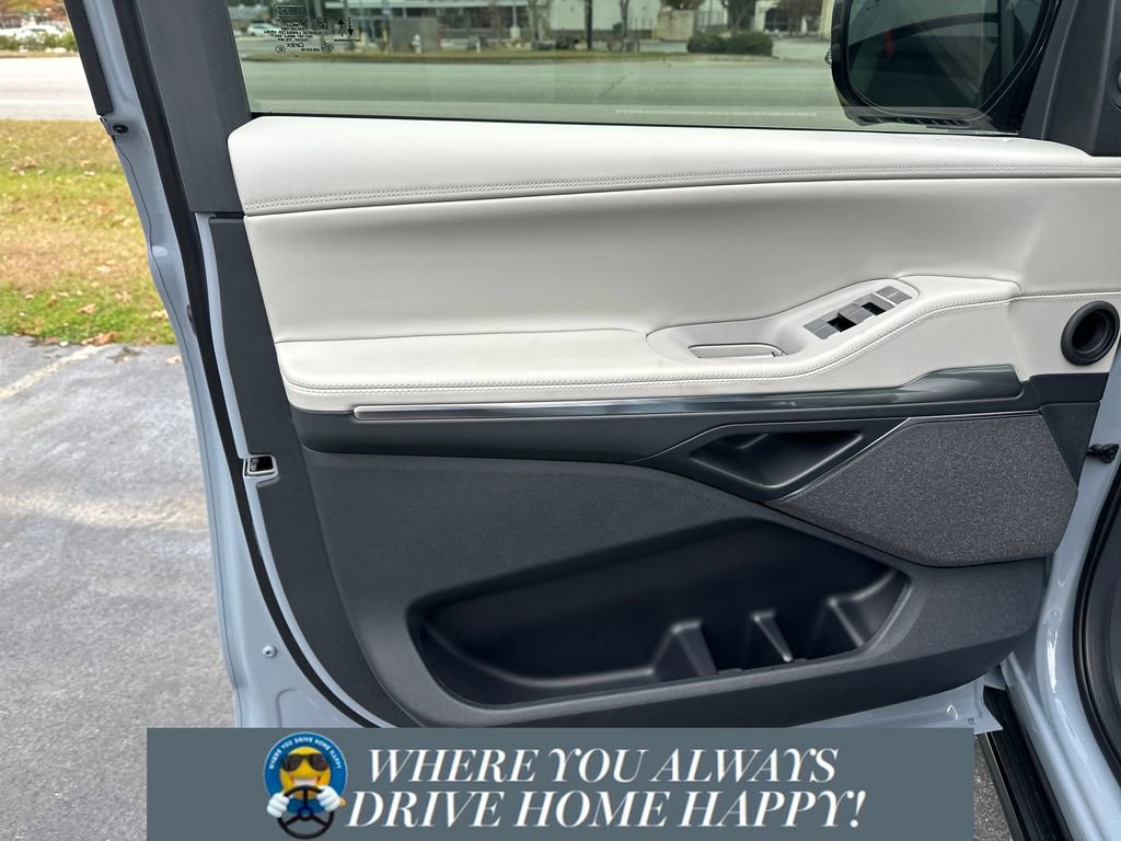 New 2025 Lincoln Navigator L Reserve image 10