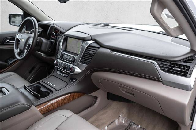 Used 2015 Chevrolet Suburban LTZ AWD/4WD image 27