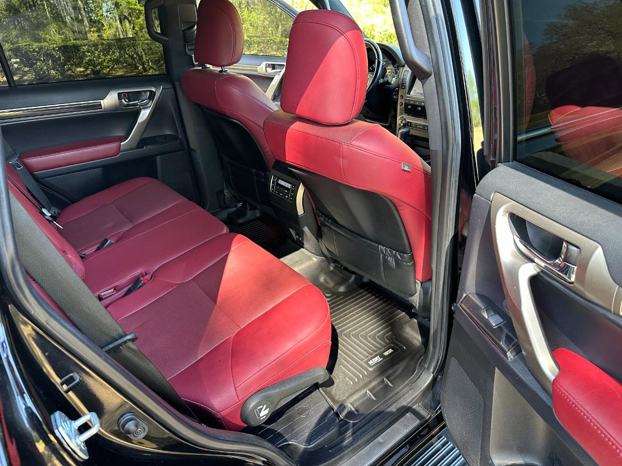 Used 2021 Lexus GX 460 Premium w/ Premium Package image 20