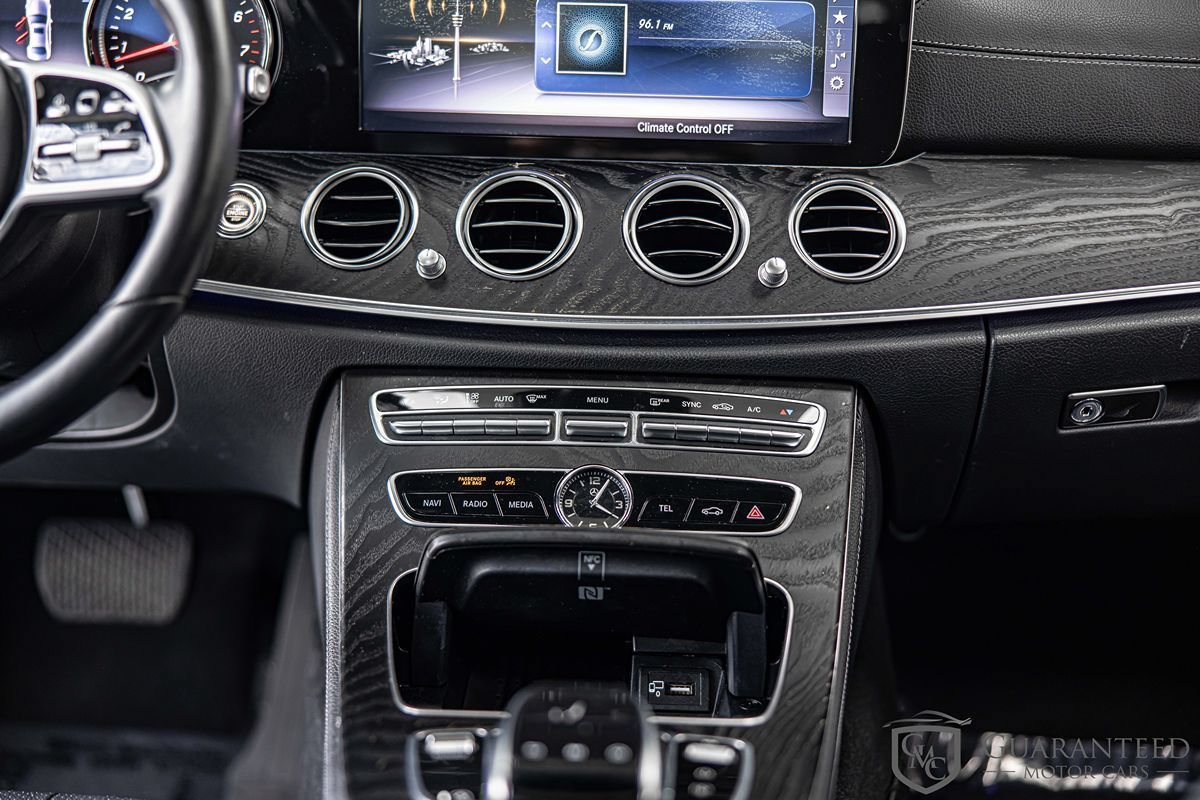 Used 2019 Mercedes-Benz E 300 4MATIC w/ Driver Assistance Package image 38