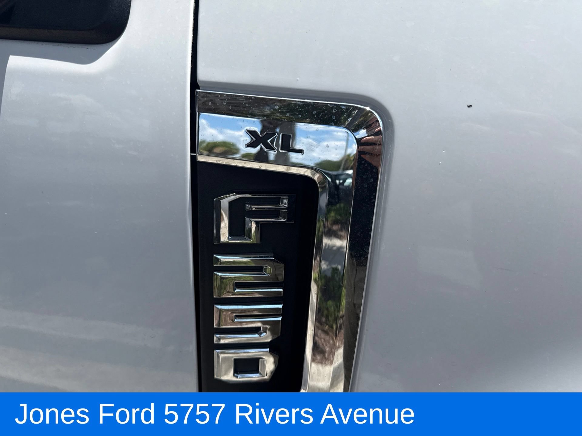 Used 2020 Ford F250 XL w/ Power Equipment Group AWD/4WD image 3