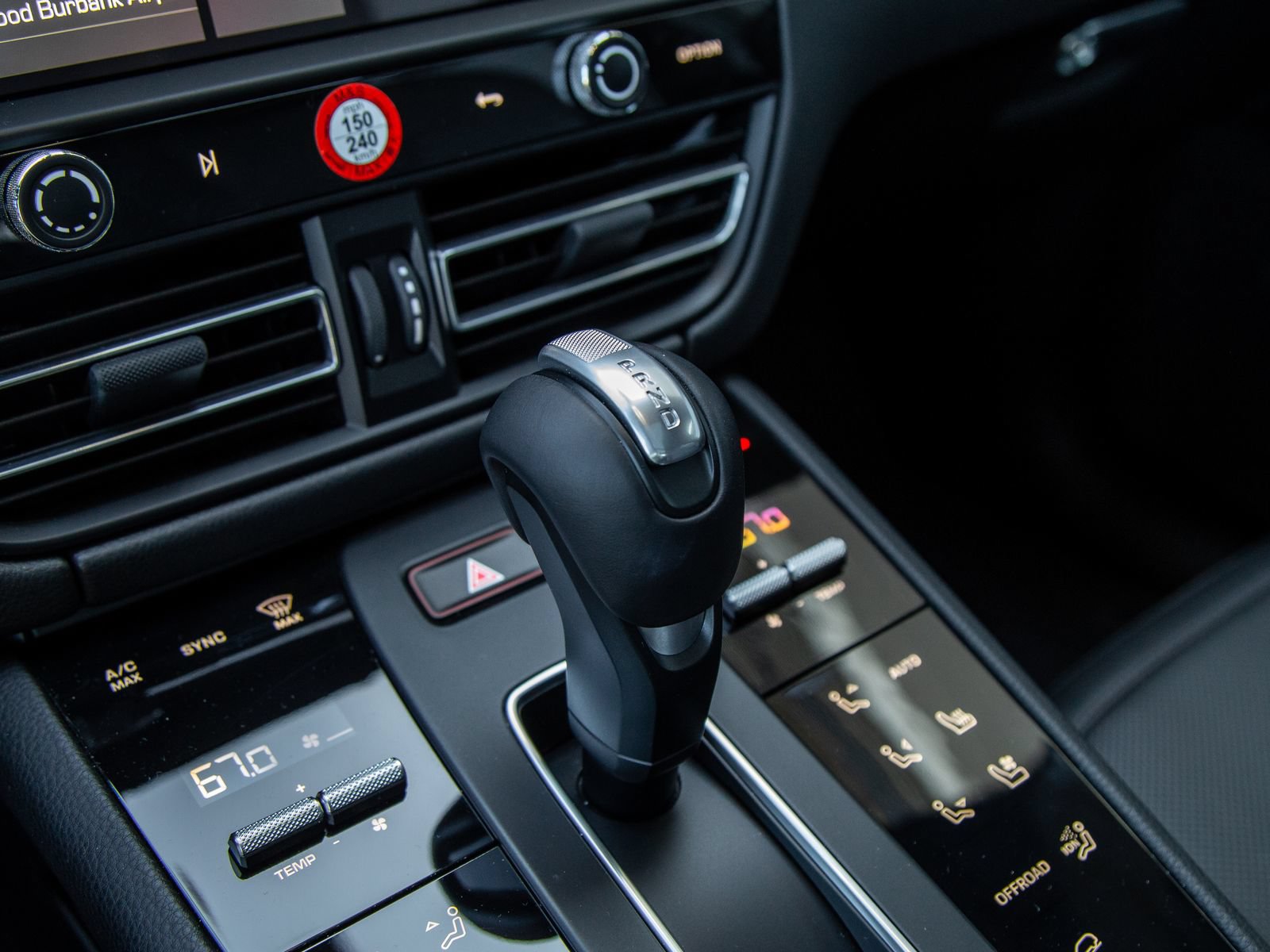 New 2026 Porsche Macan AWD/4WD image 22