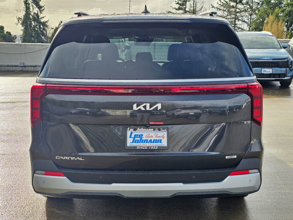 New 2026 Kia Carnival EX image 6